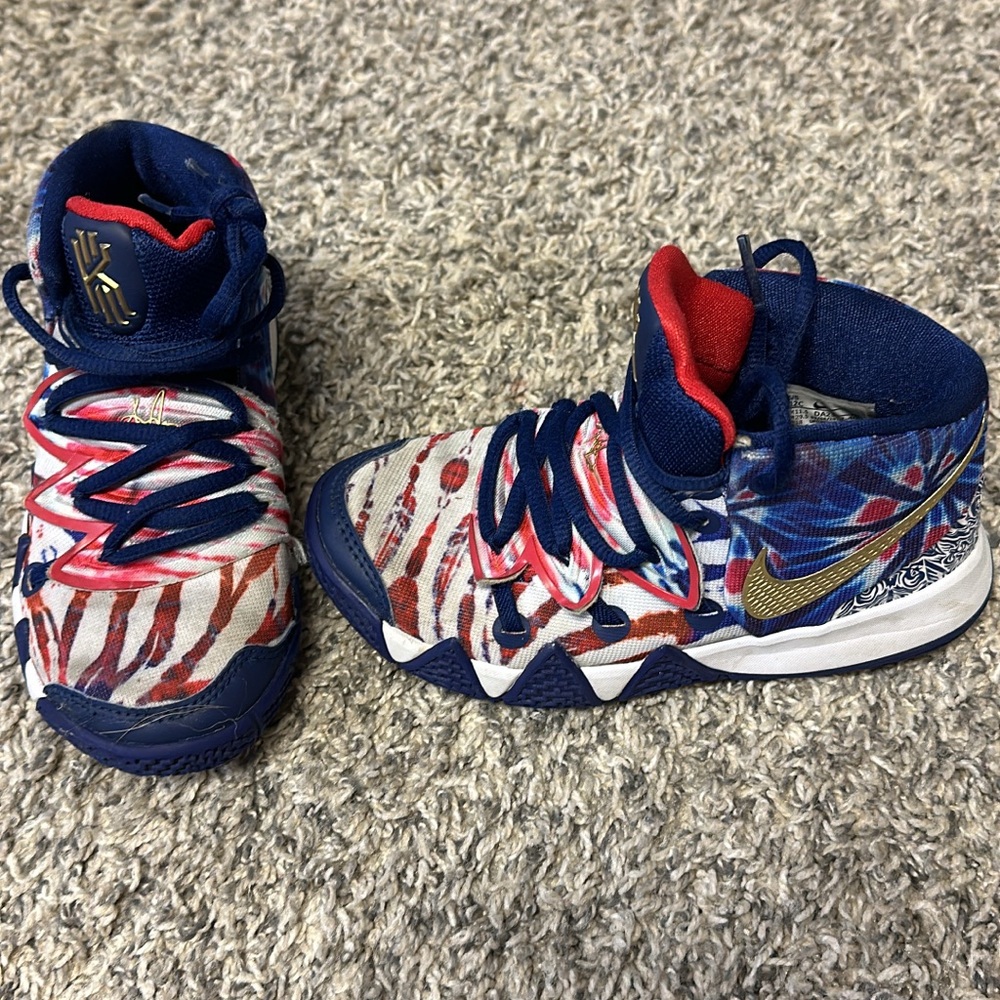 Kids' Nike Kyrie